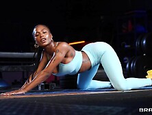 Work Me Out / 21. 7. 2022 With Jmac And Sarai Minx