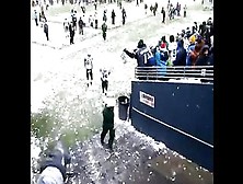 Shaun Ellis Clocks Fan With Huge Snowball