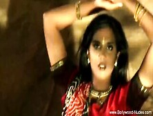 Indian Lady Reenacts The Most Powerful And Relaxing Ritual