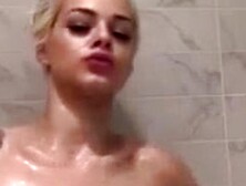 Hot Blonde Shower Squirt (Onlyfans)