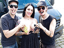 Raunchy Public Van Fuck With Voluptuous Alternative German Queen
