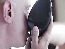 Slutwife Riley Reid Cuckolds her Loser Spouse with Shane Diesel's Monster BBC