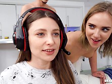 Gamer Girlfriend Doesn't Notice Her Bf Fucking Hot Oxana Chic