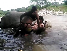 nos fuimos a coger en el rio parte two