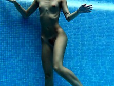 Tiffany Tatum Strips Naked Underwater