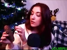 Il y a un distique en tEte de cette leCon XII... il est un