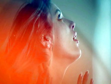 Bella Thorne - ''Habit''