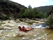 Naked In France - TacAmateurs