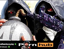 ALLURING STREAMER STEP BRO SOLOS WHITE ALL OVER PEOPLES FACE (WARZONE MW3)