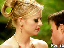 Cute Pornstar Syvette Wimberly Gets Screwed Outdoors