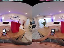 VRHUSH Delivery beauty Olivia Jayy craves her five star rating