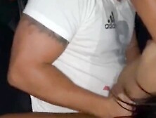 Dogging casada transando com poderoso na frente do marido no carro ruas sp