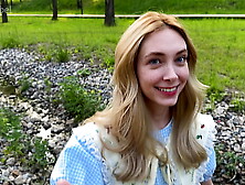 Helped a attractive stranger on the street and screwed her on the same day