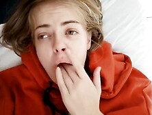 Lovejuicesmaker - Russian Kinky Girl Masturbating In Tr