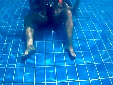 Pool Breathholding