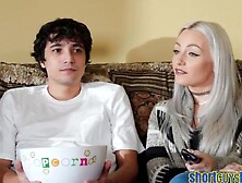 Bigbutt mom gets her snatch licked and fucked by lil