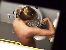 Voyeur Naked Clip From Tanning Salon