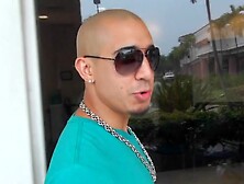 Tasting beautys juicy honey pot