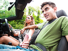 Hitching For A Dicking