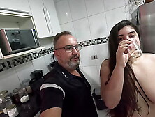 The arrival of the newcomer from Curitiba at Ted's new mansion - Bia Rockefeller