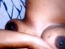 Pregnant Milf Wife Started To Squeeze Her Big Lactating Boobsගබන බරඳ ඇග වශල පයයර දක