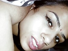 Desi Bitch loves the pain