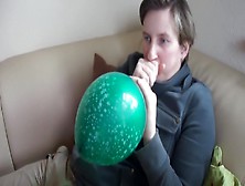 Blow To Pop 16 Balloon - Crystal Green Chinese