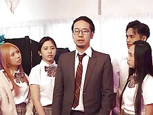 Model TV - Model Super High School - School Festival