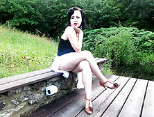 Wanking Outdoors In Torn Pantyhose