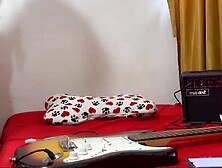 Come playgirl,  we play a game,  if I lose u will watch me totally out of garments,  don't miss thegame