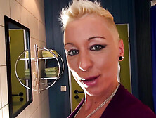 Short hair blond gets drilled in her large round booty