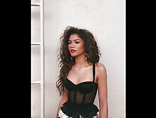 Zendaya Coleman Sexy