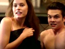 Anna Paquin,  Karolina Wydra,  Carrie Preston - True B S7E6-7 (2014)