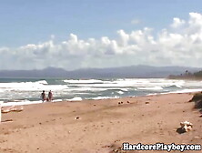 Party amateurs getting kinky a beach party