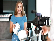 Watch elegant Kinuski's smut