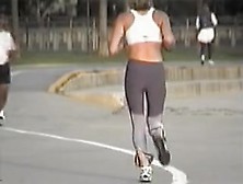 Latex shorts wrapping amateur legs and ass on candid vid 07zr