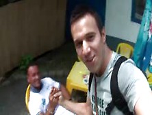 Junge Fickmaus Brüderlich geteilt