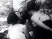 Erotica 1930 - La Cueillette Aux Champignons