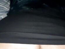 Viendo tv con mi cuñada caliente ella abrió las piernas para follarme con su delicioso coño