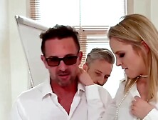 Lavyana, 29 years old, salesperson in Lille! - Jacquie et Michel TV