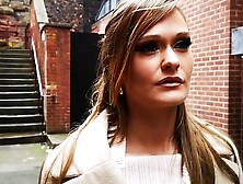 Honour Hypnotized in Public to flash