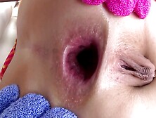 Slutty Juelz Ventura gives her arse to Mike Adriano