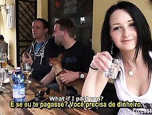 Garç Peitos Deliciosos Não Resistiu Ao Dinheiro E Cliente - Legendado