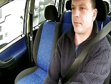 Hooker fucked in the car