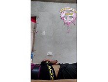 STUDS MASTURBÁNDOSE EL PENE