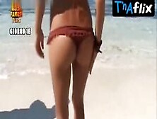 Nina Senicar Bikini Scene  In Lisola Dei Famosi