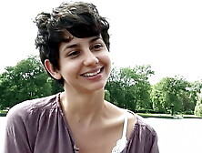 Ersties: Alluring Amatuer Babe Fingers Herself On A Boat