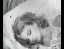 Heather Hewitt In I Eat Your Skin (1964)