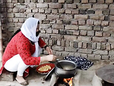 Khane Banay K Baad Phudi Marwa Li Husband Se Desi Homemade