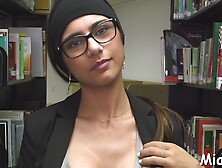 Sweetheart Mia And Mia Khalifa - Wanton Brunette First Swallowing